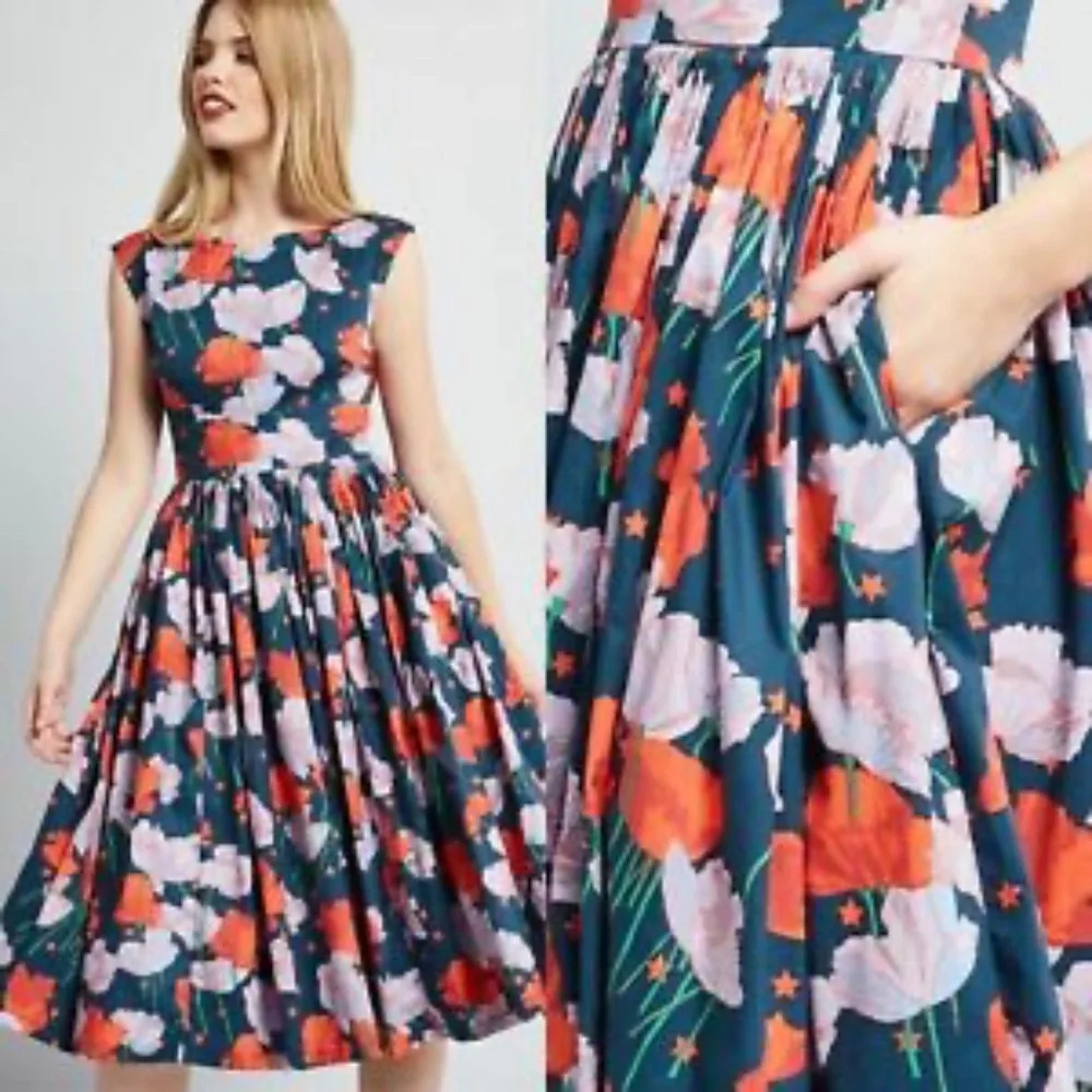 Modcloth "Fabulous Fit and Flare" in Tulips - Picture 4 of 5